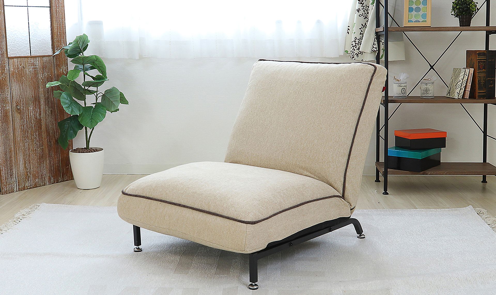 Floor chair collection