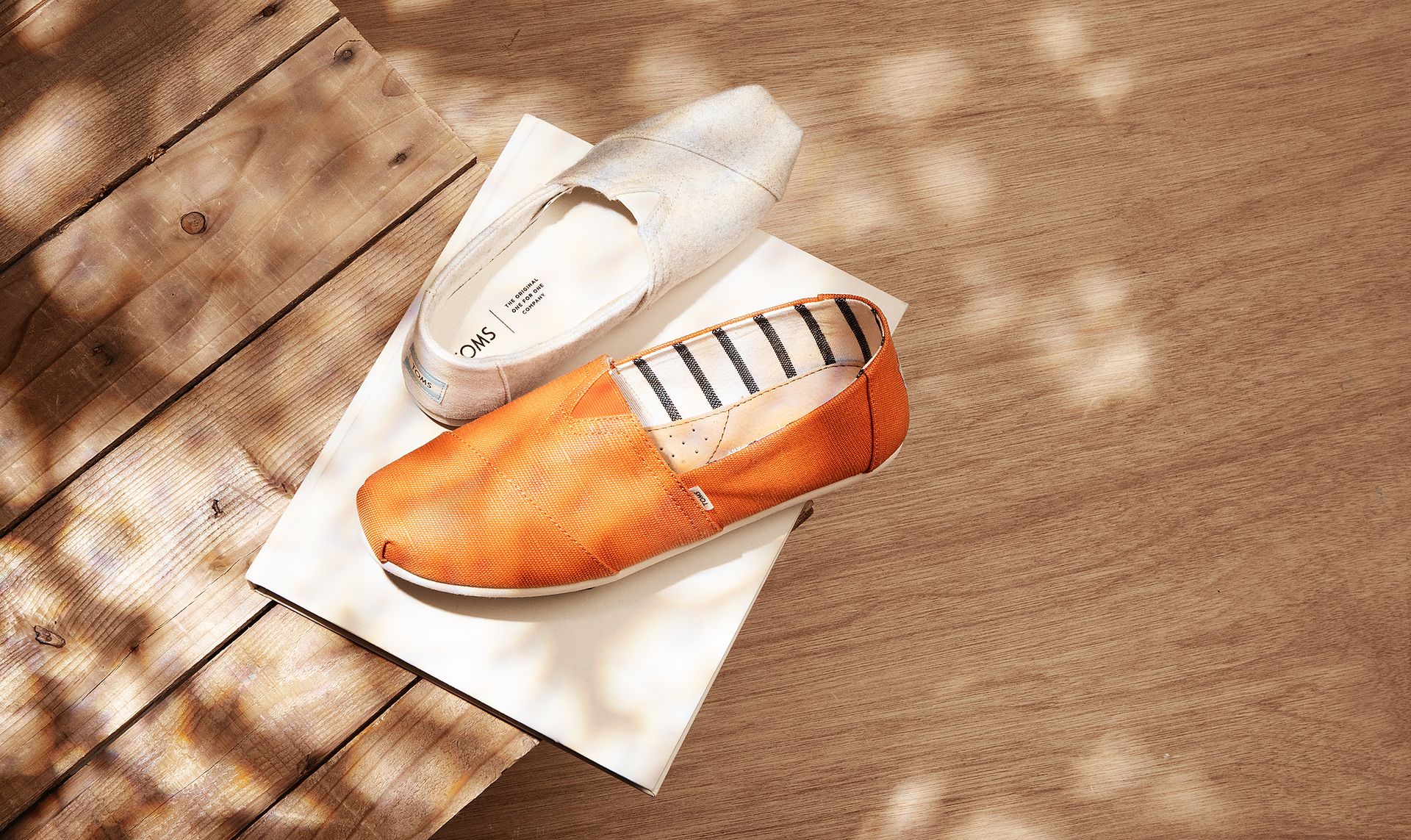 TOMS