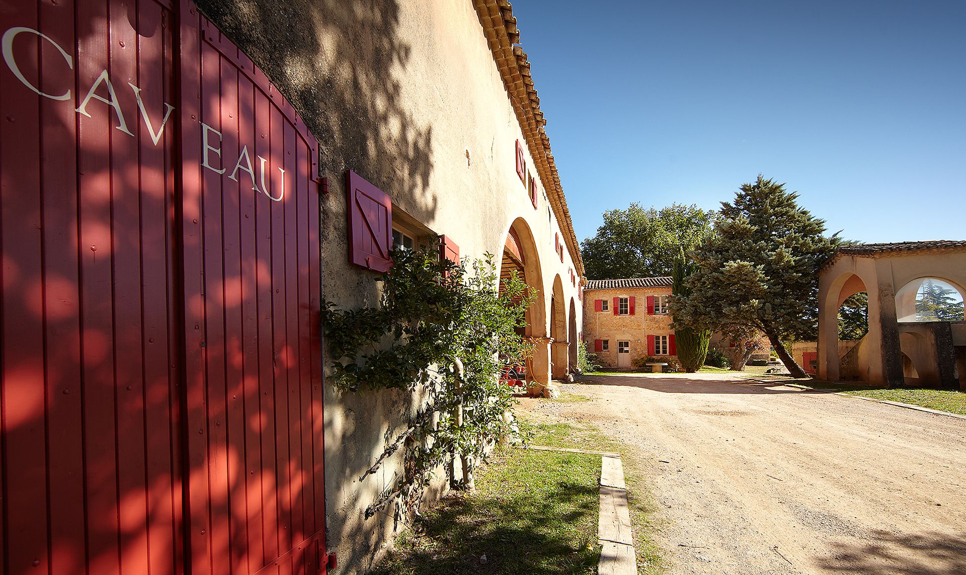 MIRAVAL