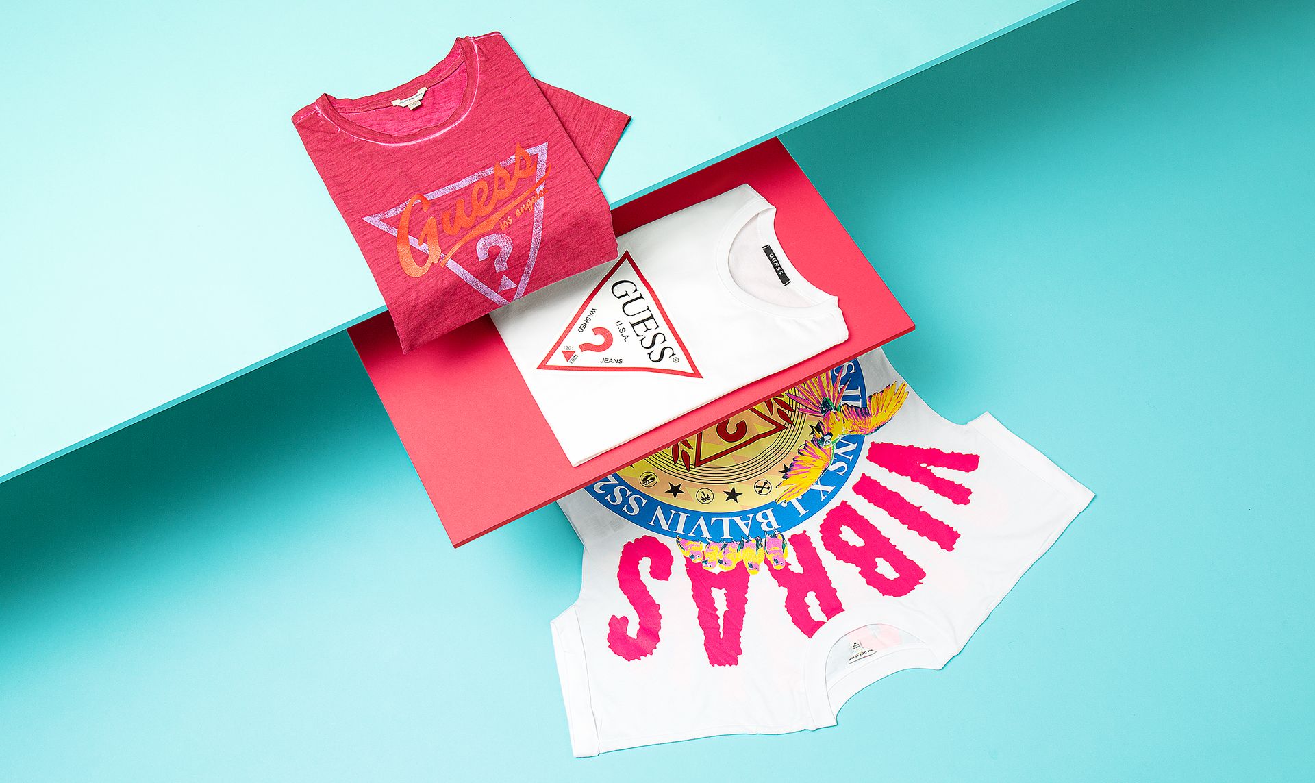 GUESS T-Shirt collection