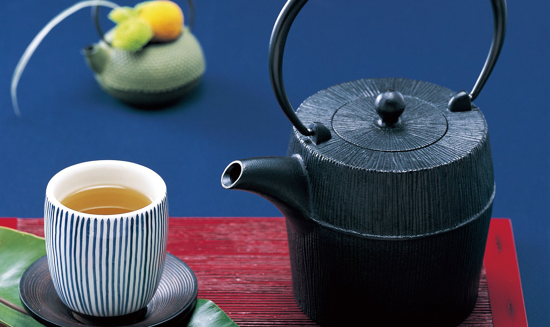 藍花-AIKA- 南部鉄器