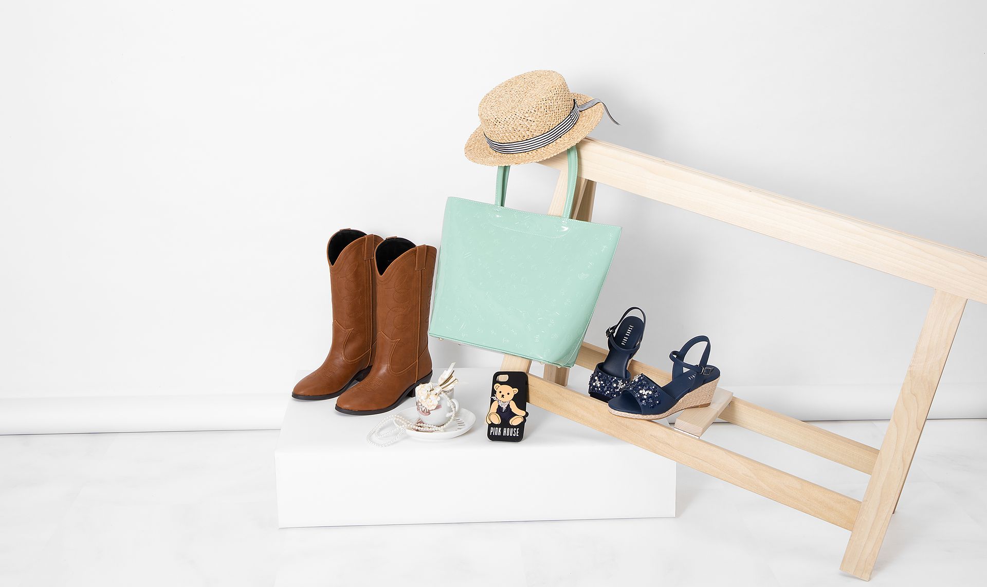 PINK HOUSE GOODS