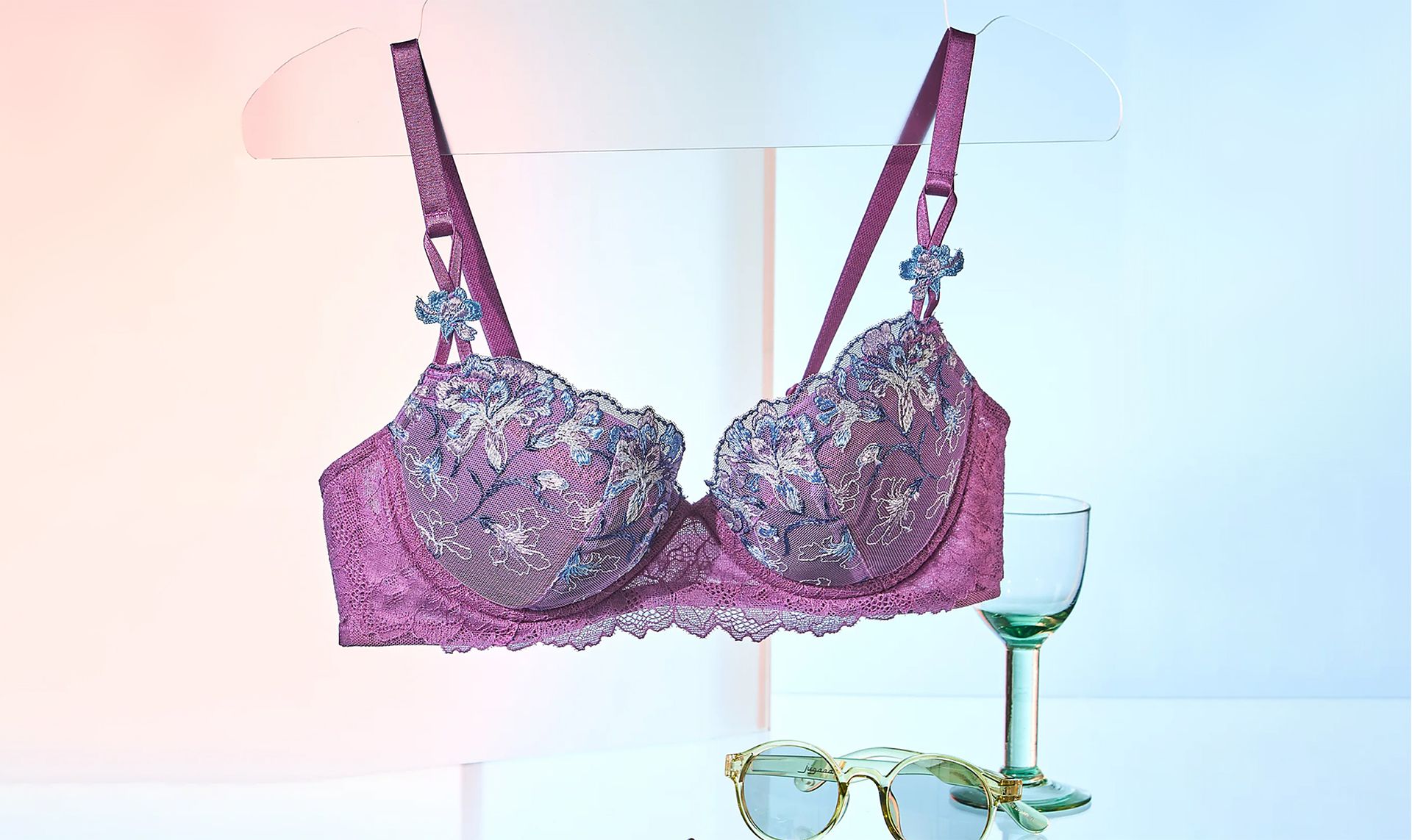 RED LABLE by Triumph