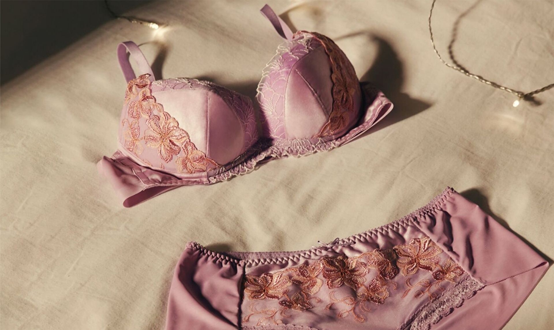 Triumph : 天使のブラ・恋するブラ