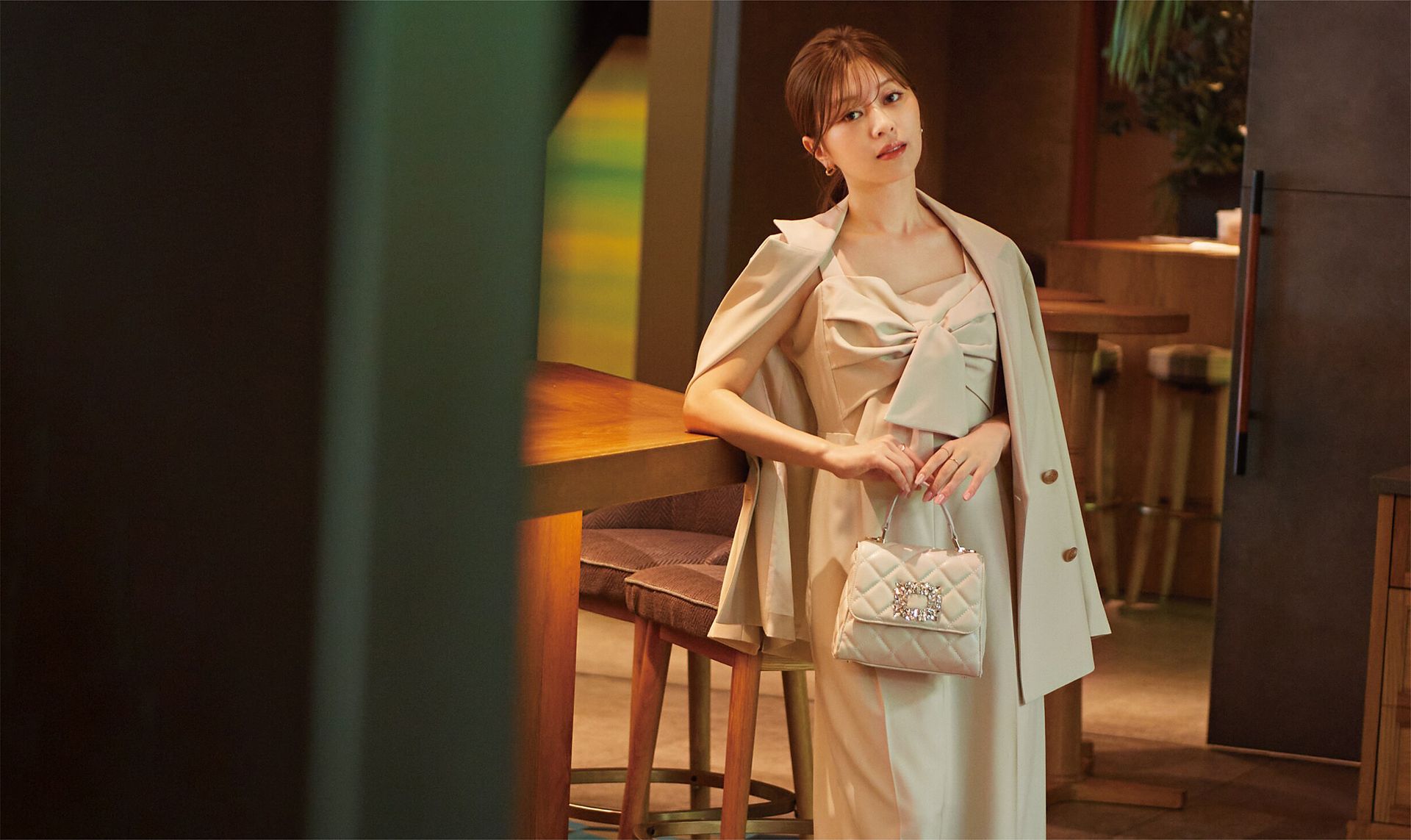 PROPORTION BODY DRESSING