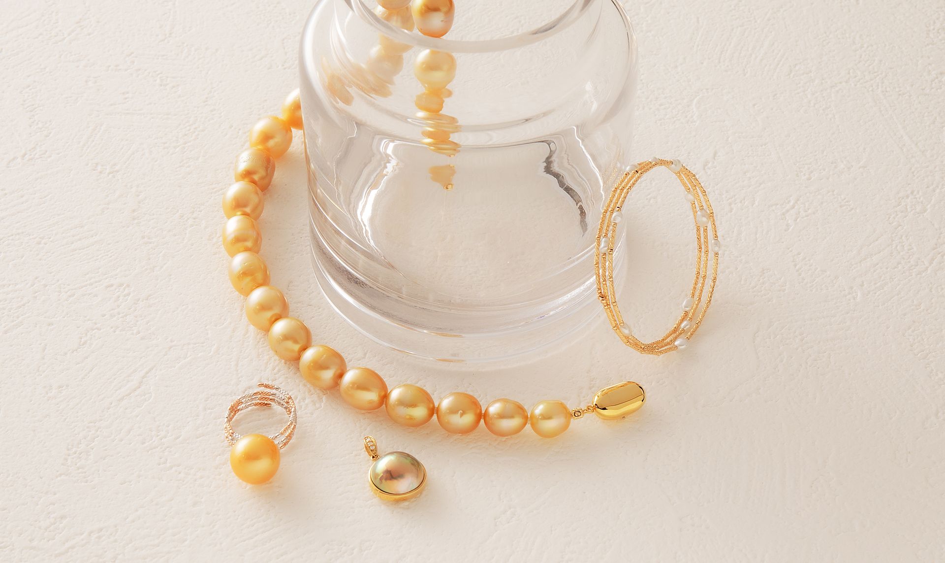 Beautiful Pearl Jewelry & Gold Jewelry