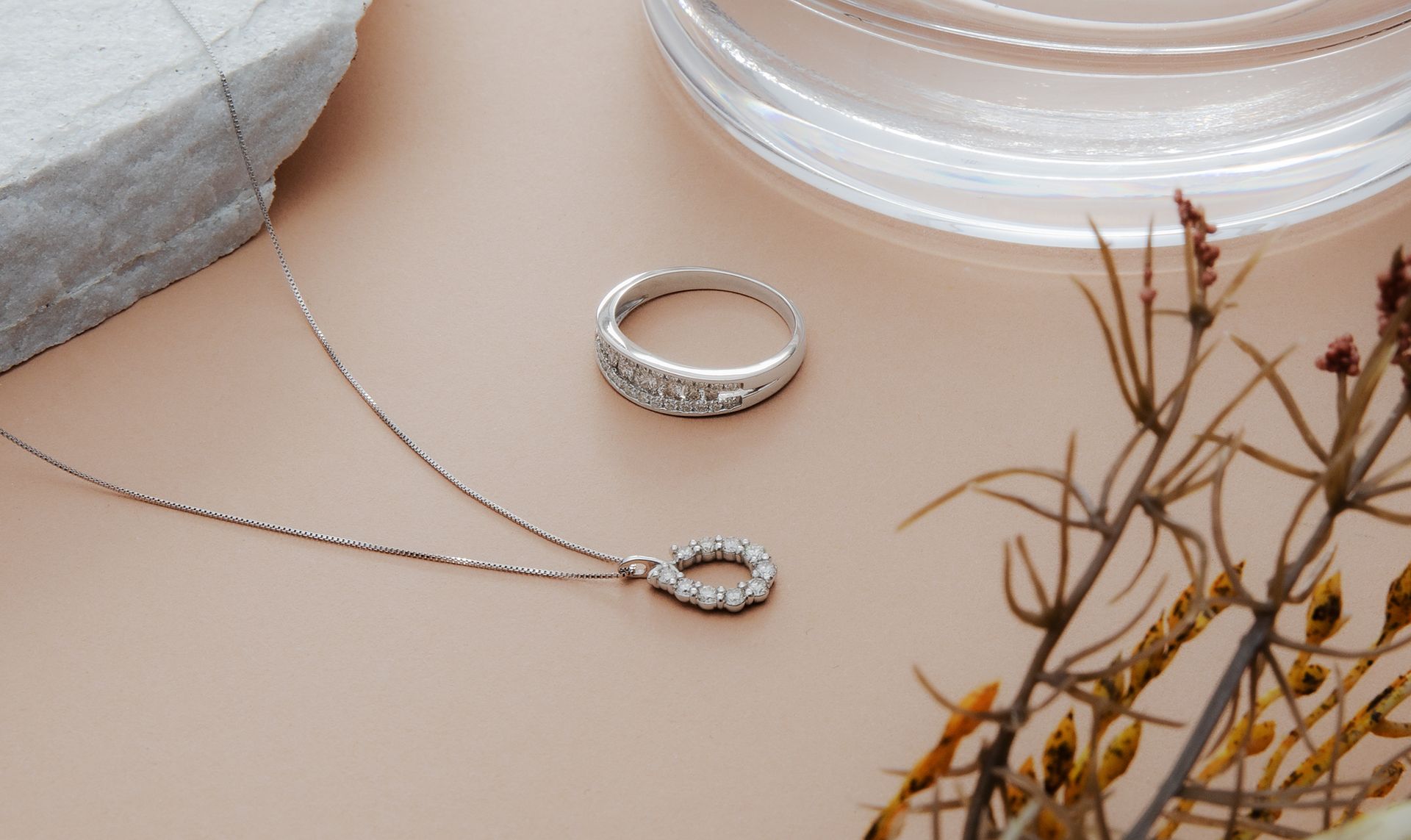 Premium diamond jewels collection