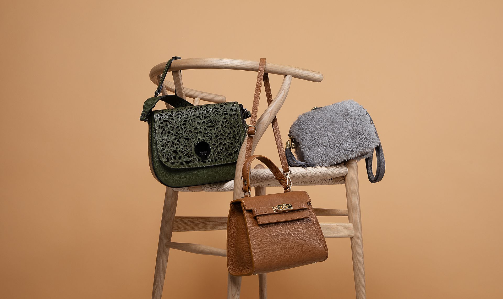 MODE FOURRURE Bag for Women : One Price