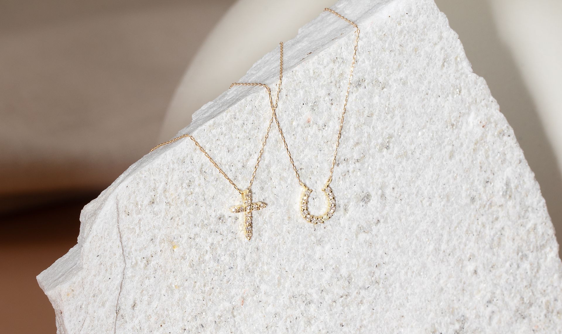 Premium diamond jewels collection