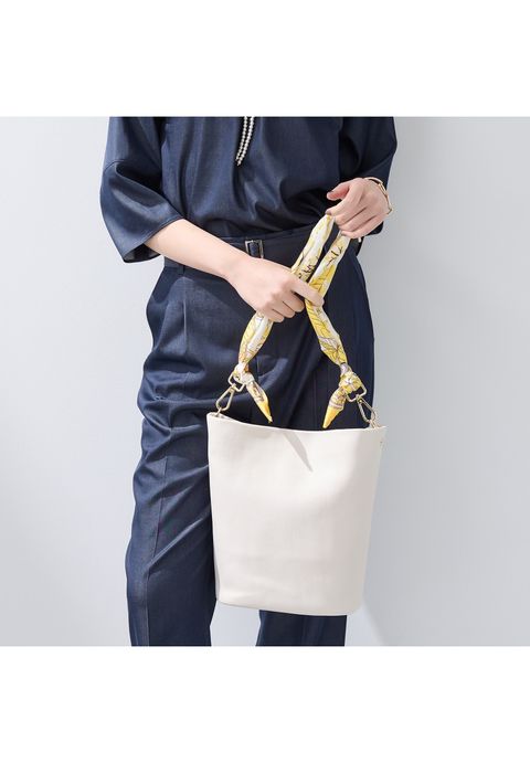 【ハンドル2WAY／A4収納】スカーフハンドル バケツバッグ アイボリー - 2